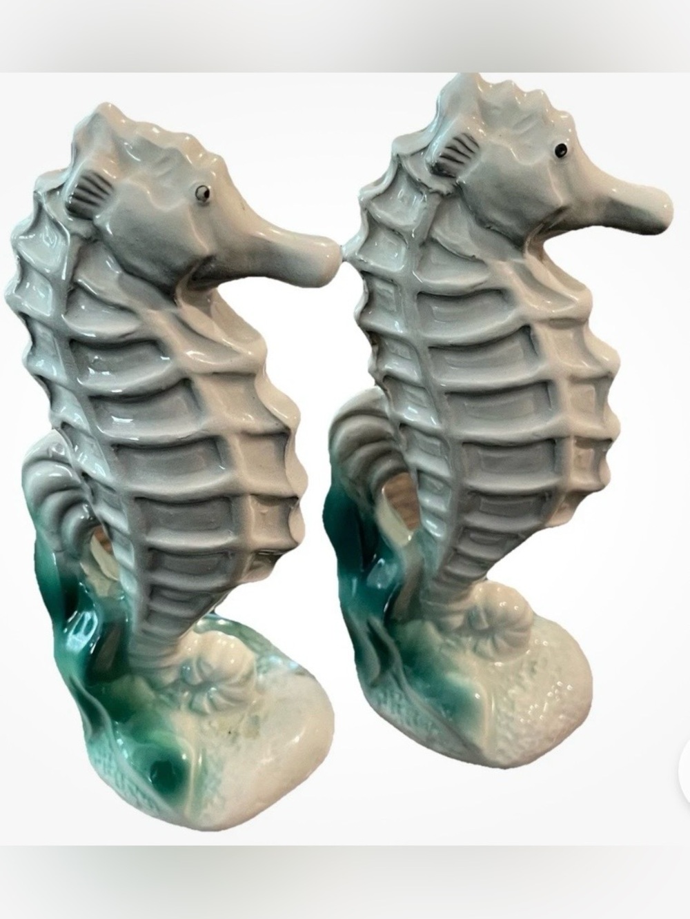 Seahorse Salt & Pepper Shakers 1986 S.D.D. Ceramic Beach House Ocean vintage